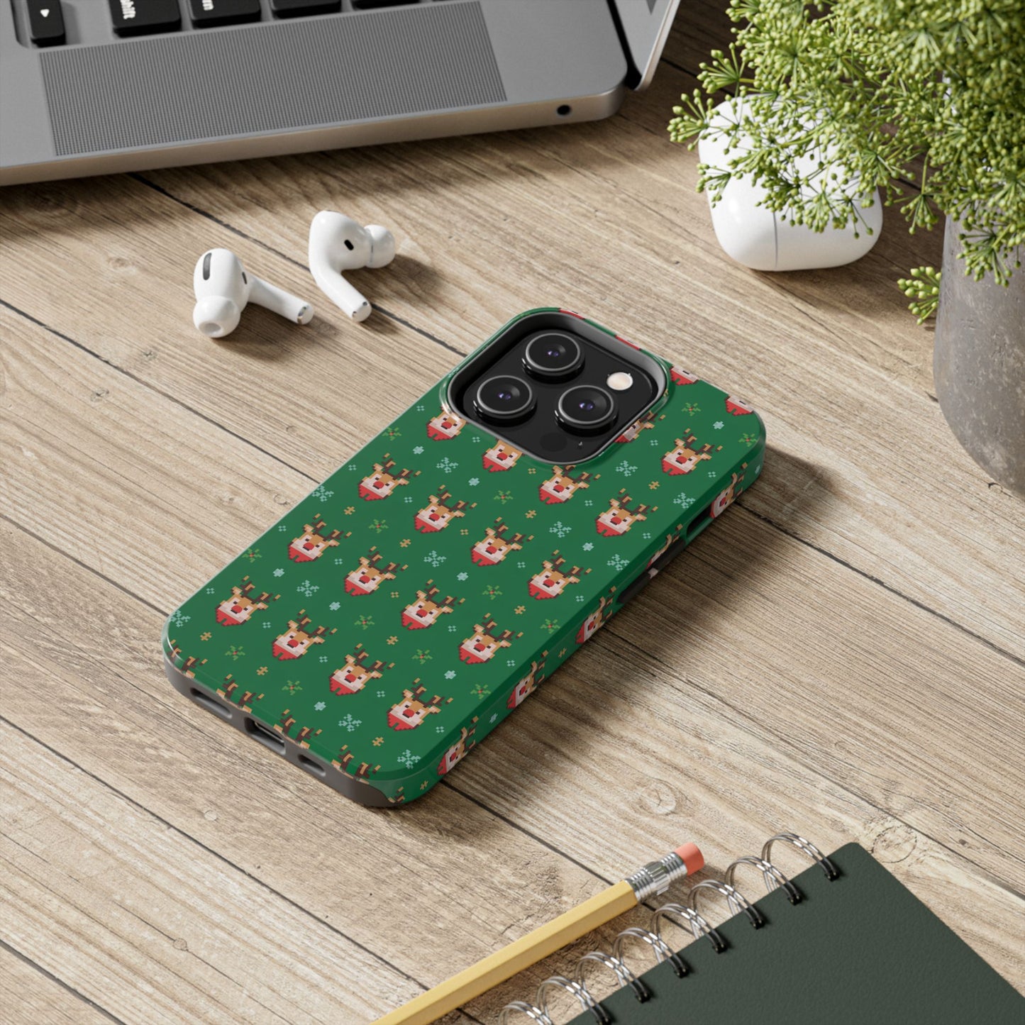 Pixel Art Christmas Rudolf Pattern Phone Case Green